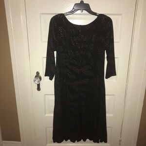 3/4 sleeve Ann Klein black and gold dress